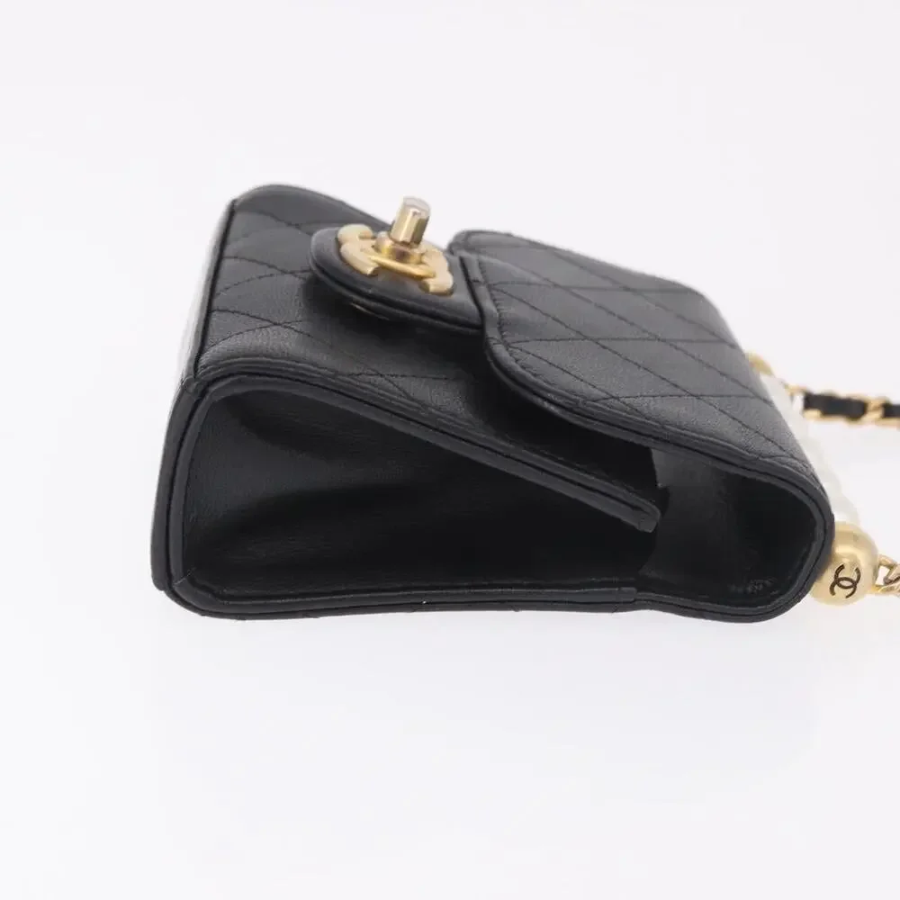 Chanel Matelasse Chain Shoulder Bag Black